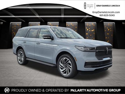 2027 Lincoln Navigator Premiere