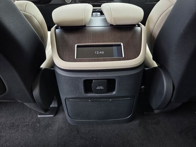 2027 Lincoln Navigator Premiere