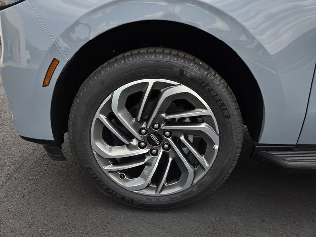 2027 Lincoln Navigator Premiere