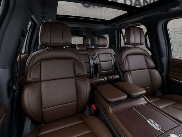 2027 Lincoln Navigator Reserve