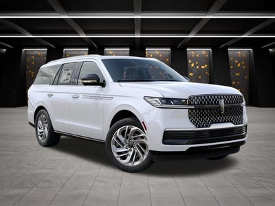 2027 Lincoln Navigator Reserve