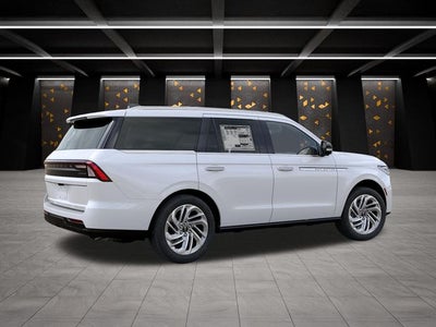 2027 Lincoln Navigator Reserve