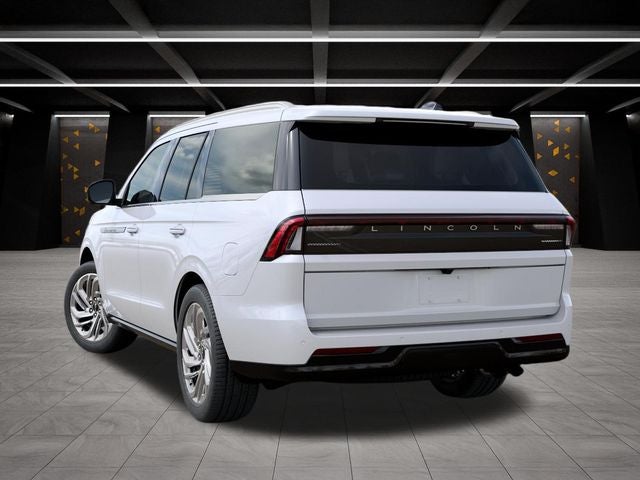 2027 Lincoln Navigator Reserve