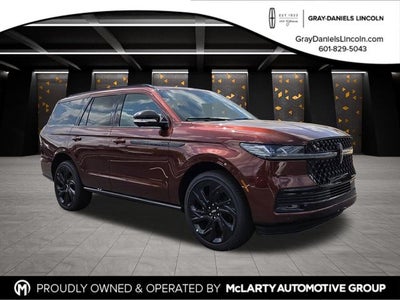 2027 Lincoln Navigator Reserve