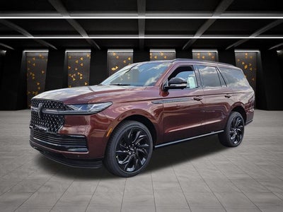 2027 Lincoln Navigator Reserve