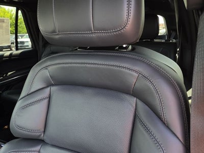 2027 Lincoln Navigator Reserve