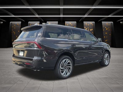 2027 Lincoln Navigator Reserve