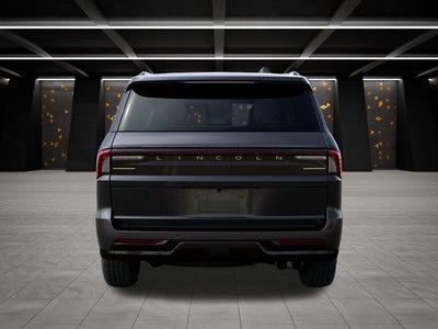 2027 Lincoln Navigator Reserve