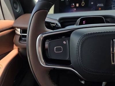 2027 Lincoln Navigator Reserve