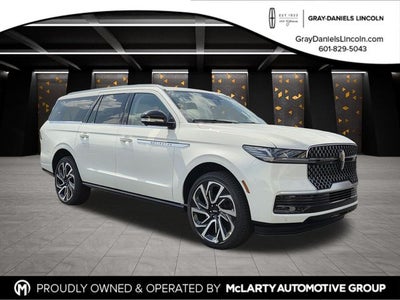 2027 Lincoln Navigator L Reserve