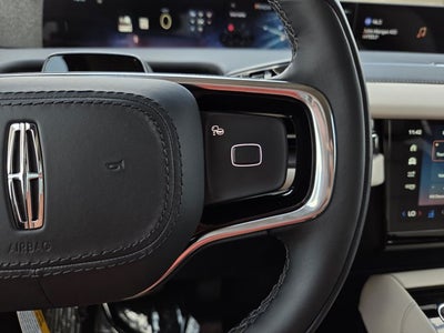 2027 Lincoln Navigator L Reserve
