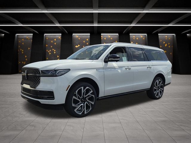 2027 Lincoln Navigator L Reserve