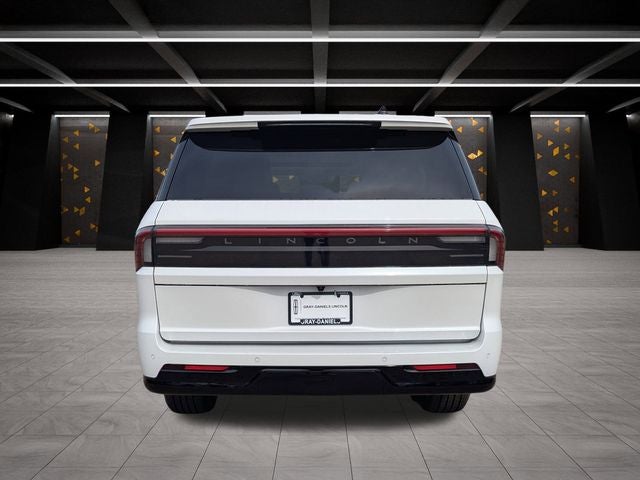 2025 Lincoln Navigator L Reserve