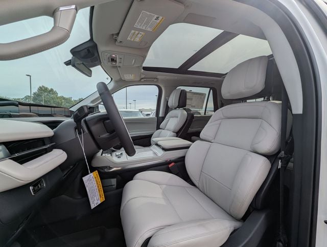 2025 Lincoln Navigator L Reserve