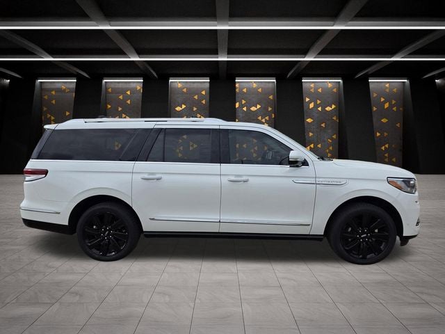 2024 Lincoln Navigator L L Reserve
