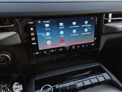 2027 Lincoln Navigator L Reserve