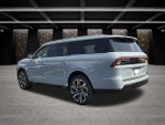 2027 Lincoln Navigator L Reserve