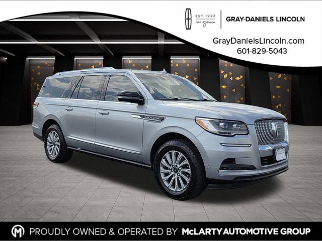 2022 Lincoln Navigator L Standard