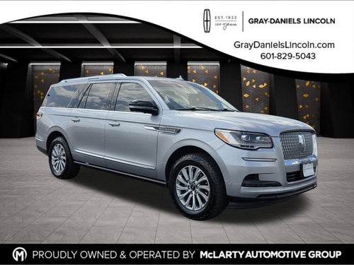 2022 Lincoln Navigator L Standard