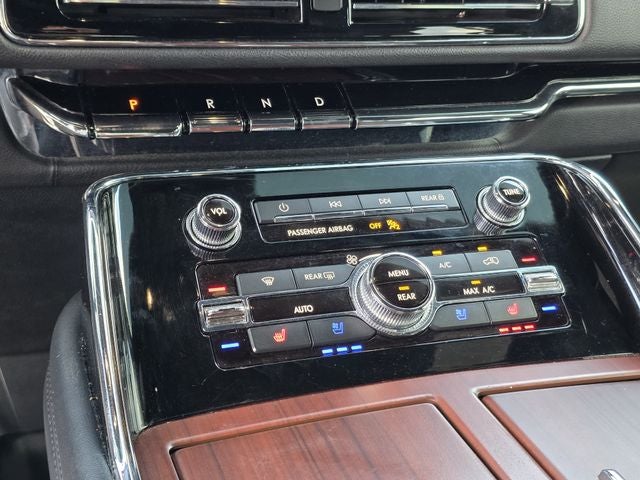 2022 Lincoln Navigator L Standard