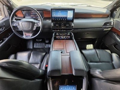 2022 Lincoln Navigator L Standard