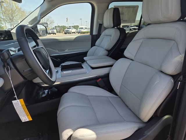 2026 Lincoln Navigator L Premiere