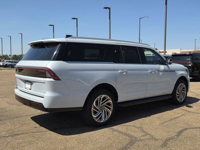 2026 Lincoln Navigator L Premiere
