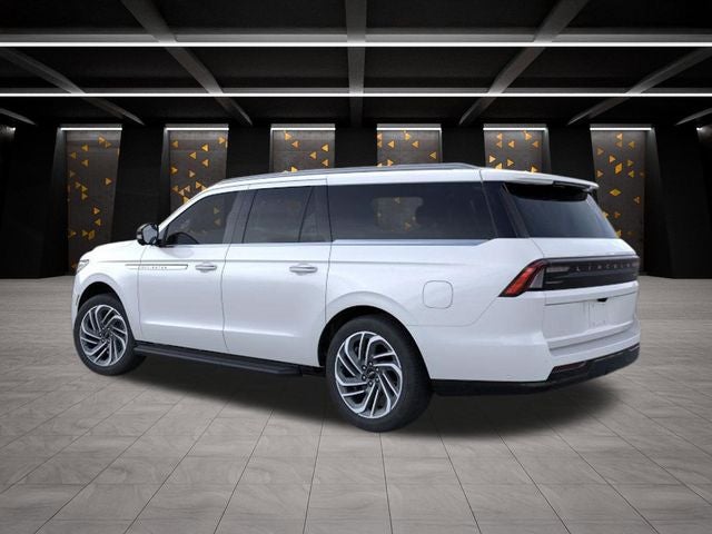 2026 Lincoln Navigator L Premiere