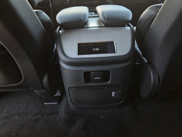 2027 Lincoln Navigator L Reserve