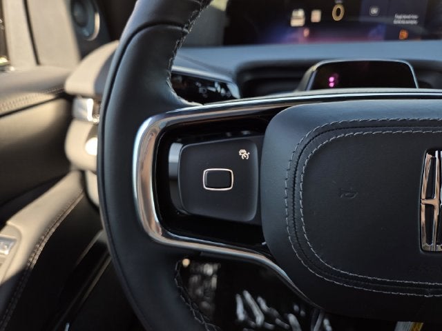2027 Lincoln Navigator L Reserve