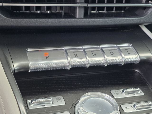 2024 Lincoln Nautilus Reserve