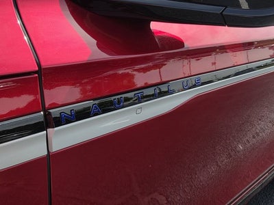 2025 Lincoln Nautilus Reserve