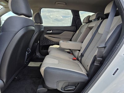 2023 Hyundai Santa Fe SE