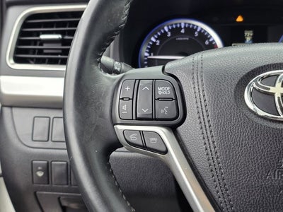 2016 Toyota Highlander XLE V6