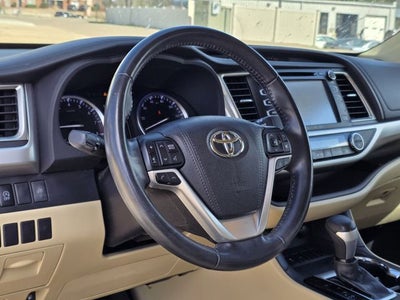 2017 Toyota Highlander XLE