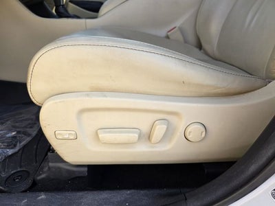 2017 Toyota Highlander Base