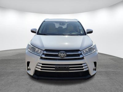 2017 Toyota Highlander Base