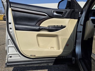 2015 Toyota Highlander Limited V6