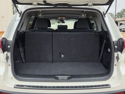 2017 Toyota Highlander LE