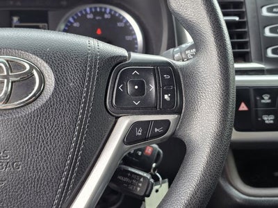 2019 Toyota Highlander LE