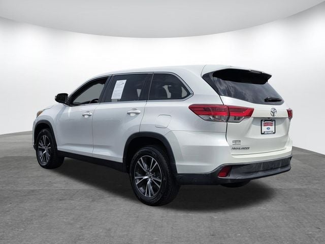 2019 Toyota Highlander LE