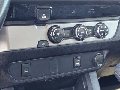 2017 Toyota Tacoma SR5 V6