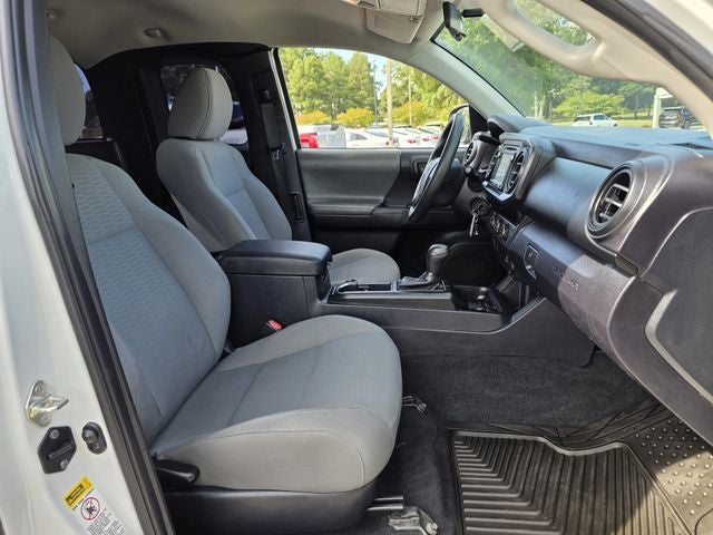 2017 Toyota Tacoma SR
