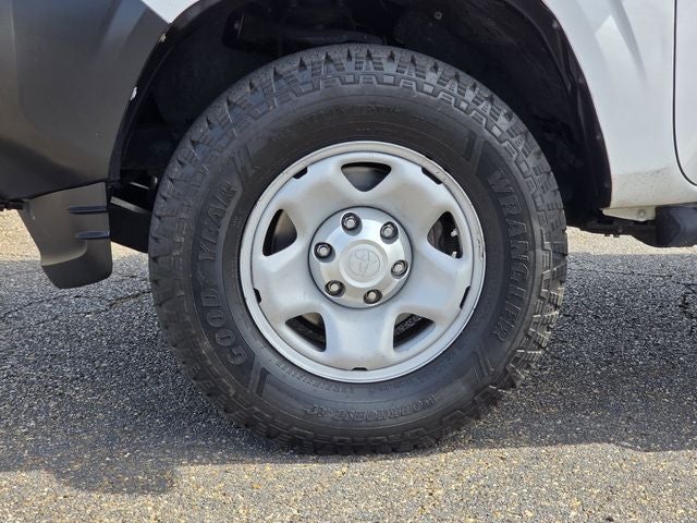 2017 Toyota Tacoma SR