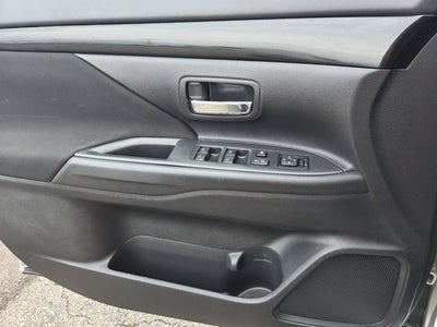 2019 Mitsubishi Outlander ES