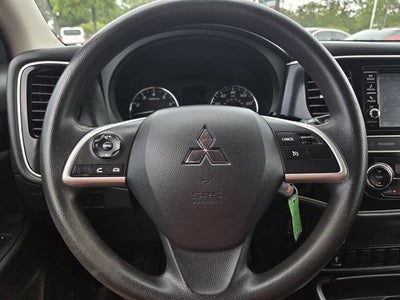 2019 Mitsubishi Outlander ES