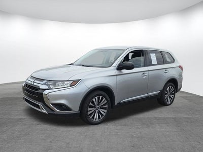 2019 Mitsubishi Outlander ES