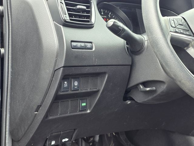 2019 Nissan Rogue Sport SV