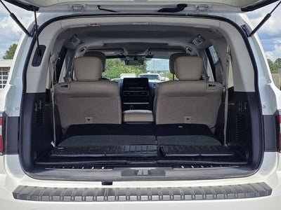 2024 Nissan Armada Platinum