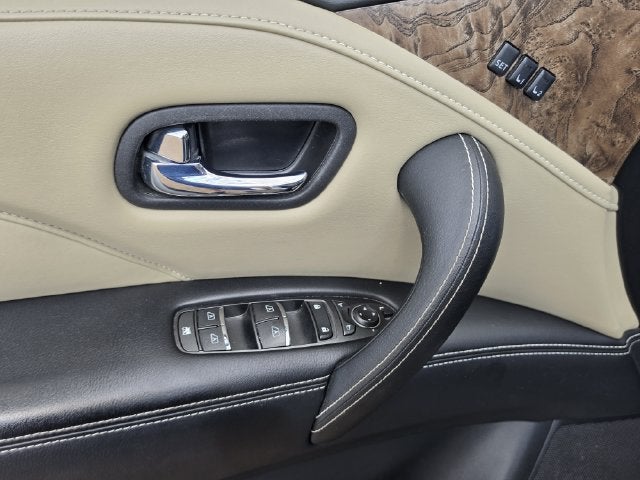 2023 INFINITI QX80 Premium Select